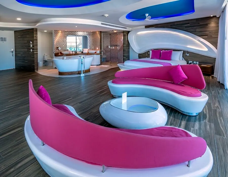 Hotel Alhambra (Adults Only) Playa del Carmen México
