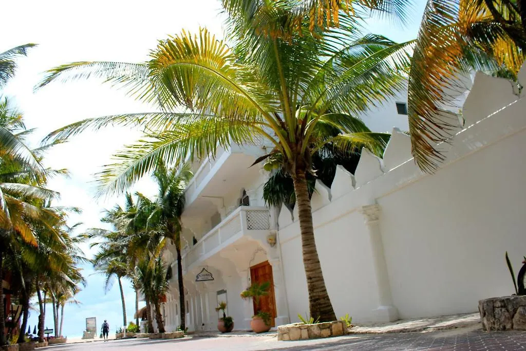***  Hotel Alhambra (Adults Only) Playa del Carmen Mexico