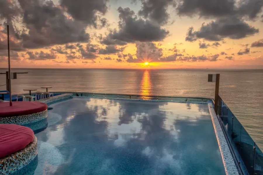 Hotel Alhambra (Adults Only) Playa del Carmen